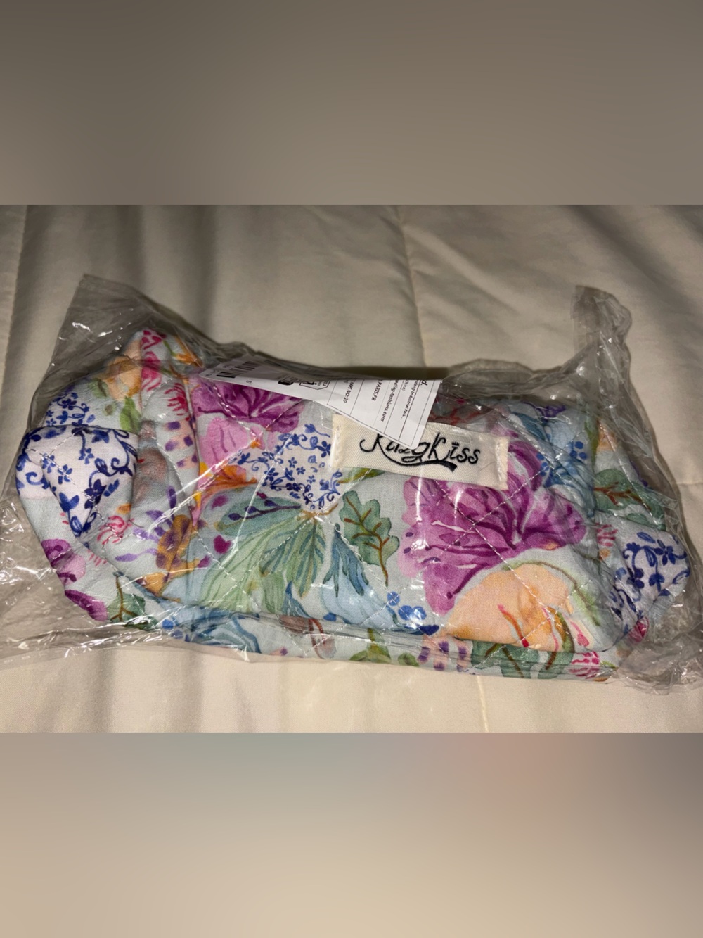 Floral Quilted Cosmetic Bag - Pink & Green - Picture 3 of 5